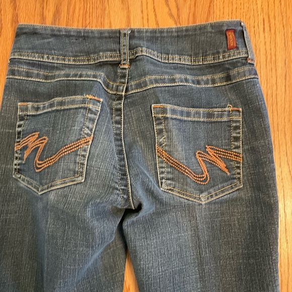 Mix It Stretch Boot Cut Mid Rise  5-Pocket Denim Jeans, Back Pocket Detail, Sz 2 - Picture 8 of 10